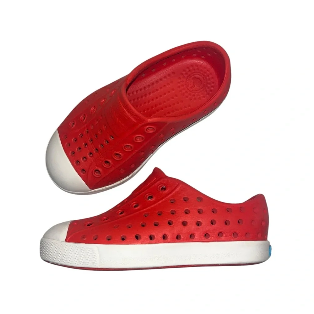 Native Jefferson Torch Red/White Shell Toe Shoe